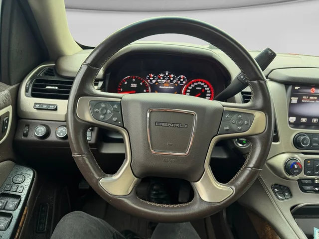 SEMINUEVOS GMC Yukon XL a Estados en autogozo