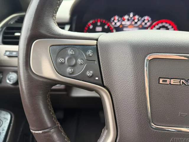 SEMINUEVOS GMC Yukon XL a Estados en autogozo