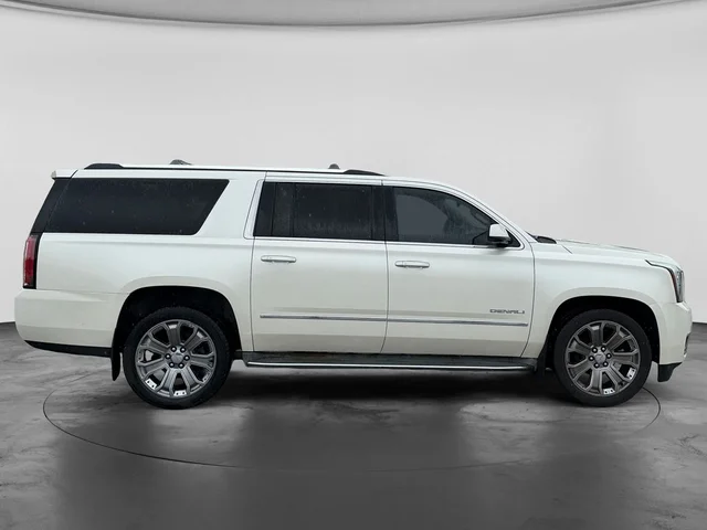 SEMINUEVOS GMC Yukon XL a Estados en autogozo
