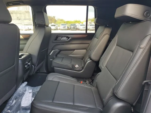 Nuevos GMC YUKON XL à Estados chez autogozo