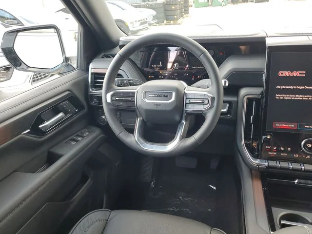 Nuevos GMC YUKON XL à Estados chez autogozo