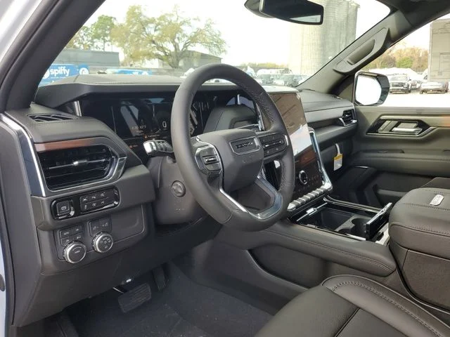 Nuevos GMC YUKON XL à Estados chez autogozo