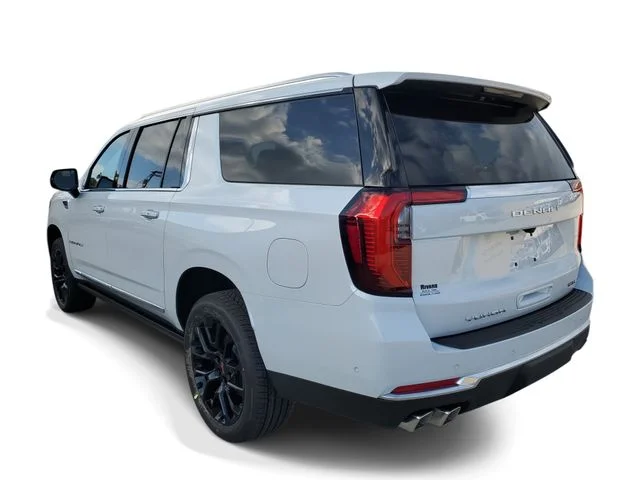 Nuevos GMC YUKON XL à Estados chez autogozo