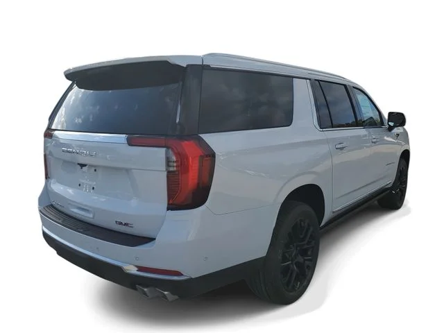 Nuevos GMC YUKON XL à Estados chez autogozo