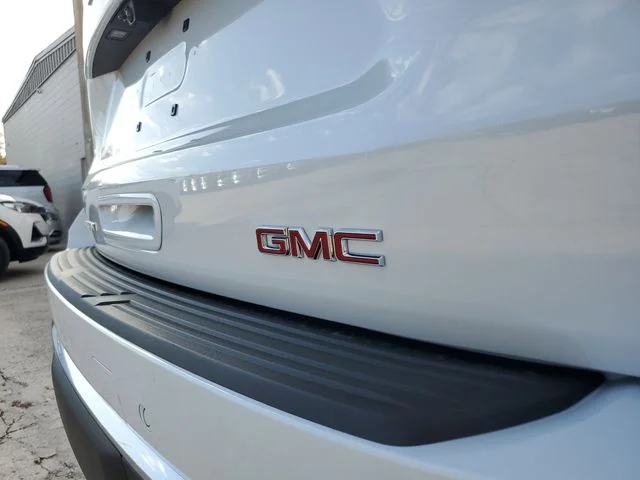 Nuevos GMC YUKON XL à Estados chez autogozo