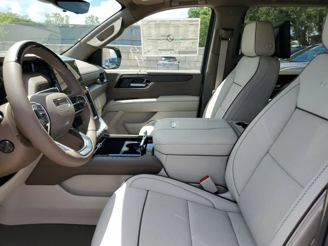 Nuevos GMC YUKON XL à Estados chez autogozo