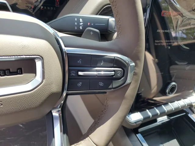 Nuevos GMC YUKON XL à Estados chez autogozo