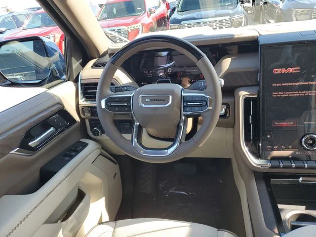 Nuevos GMC YUKON XL à Estados chez autogozo