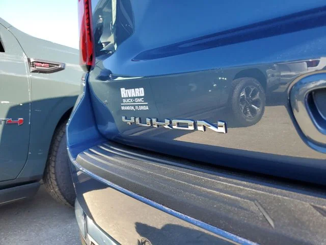 Nuevos GMC YUKON XL à Estados chez autogozo