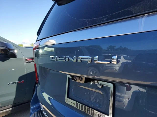 Nuevos GMC YUKON XL à Estados chez autogozo