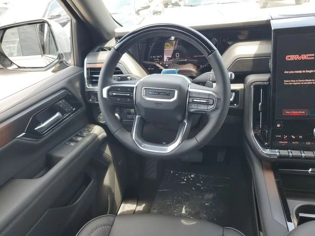 Nuevos GMC YUKON XL à Estados chez autogozo