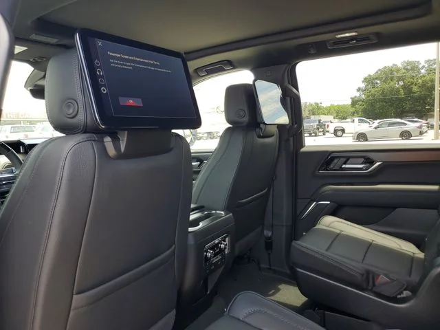Nuevos GMC YUKON XL à Estados chez autogozo