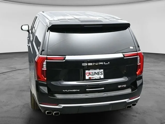 Nuevos GMC YUKON XL à Estados chez autogozo
