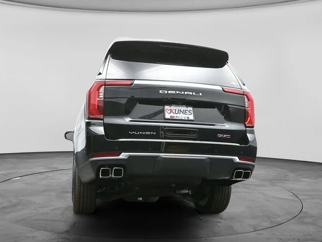 Nuevos GMC YUKON XL à Estados chez autogozo