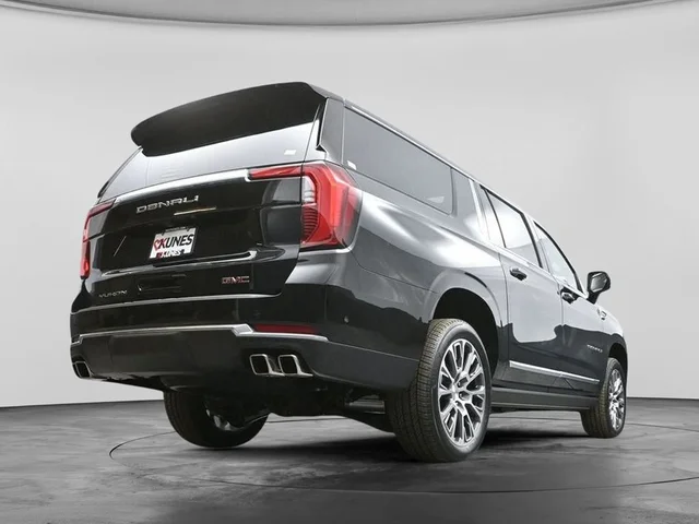 Nuevos GMC YUKON XL à Estados chez autogozo