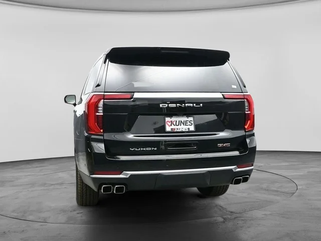 Nuevos GMC YUKON XL à Estados chez autogozo