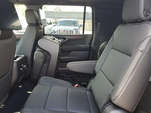 Nuevos GMC YUKON XL à Estados chez autogozo