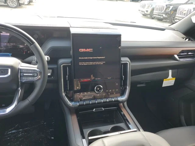 Nuevos GMC YUKON XL à Estados chez autogozo