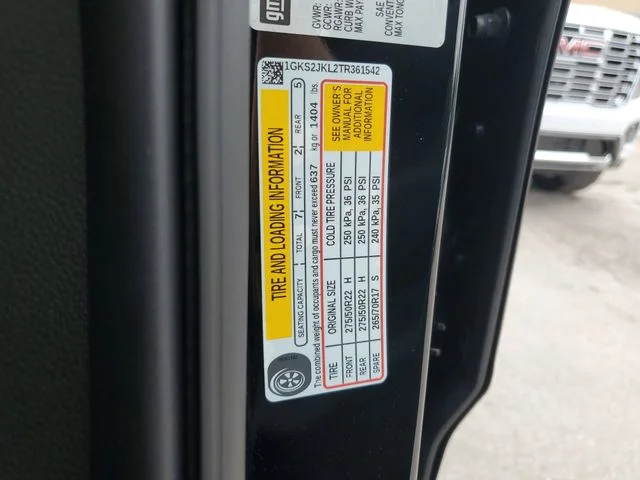 Nuevos GMC YUKON XL à Estados chez autogozo
