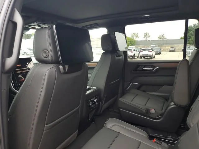 Nuevos GMC YUKON XL à Estados chez autogozo