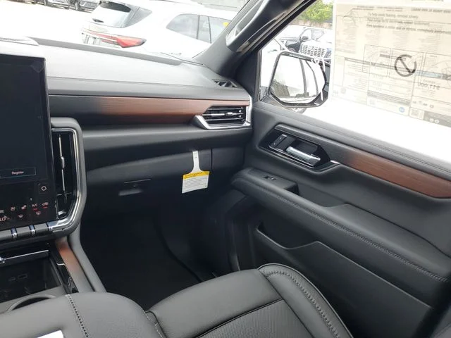 Nuevos GMC YUKON XL à Estados chez autogozo