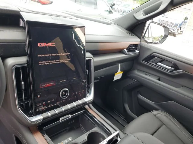 Nuevos GMC YUKON XL à Estados chez autogozo