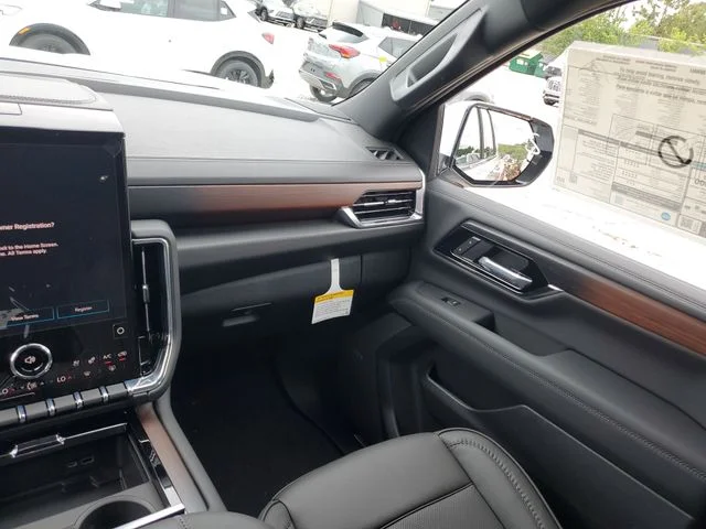 Nuevos GMC YUKON XL à Estados chez autogozo