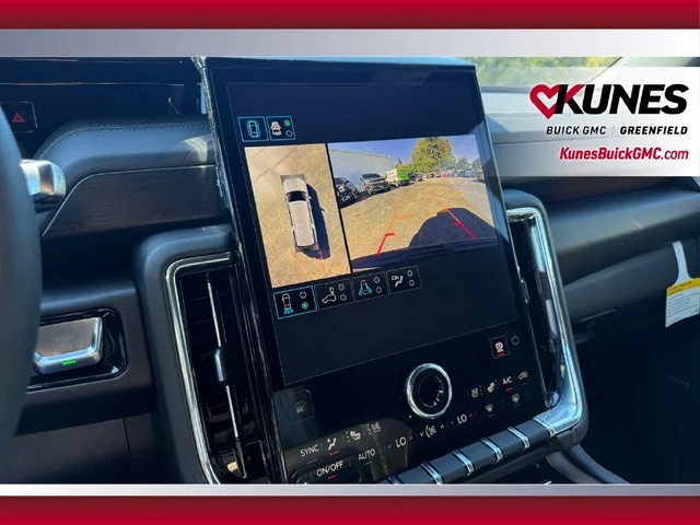 Nuevos GMC YUKON XL à Estados chez autogozo
