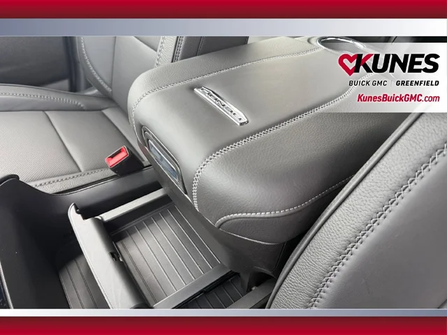 Nuevos GMC YUKON XL à Estados chez autogozo