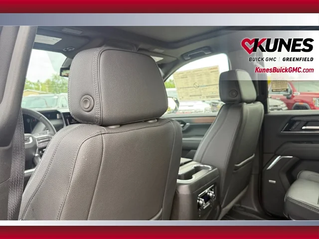 Nuevos GMC YUKON XL à Estados chez autogozo