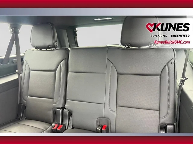 Nuevos GMC YUKON XL à Estados chez autogozo