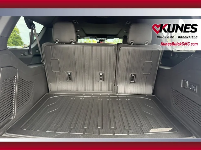 Nuevos GMC YUKON XL à Estados chez autogozo