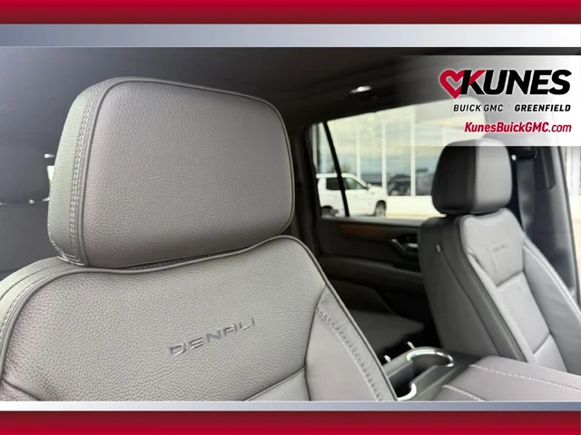Nuevos GMC YUKON XL à Estados chez autogozo