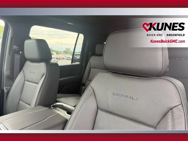 Nuevos GMC YUKON XL à Estados chez autogozo