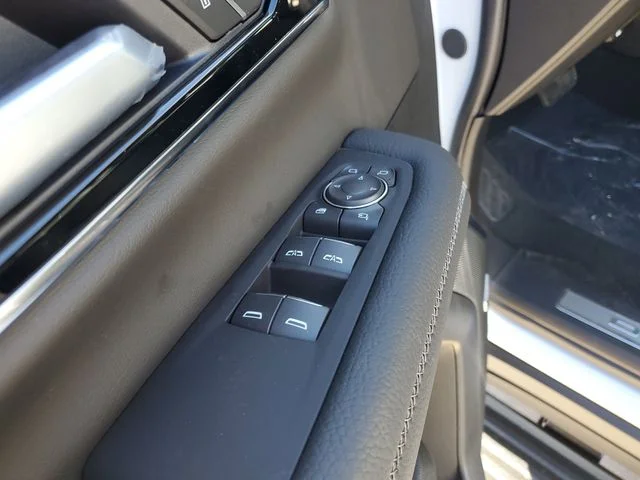 Nuevos GMC YUKON XL à Estados chez autogozo