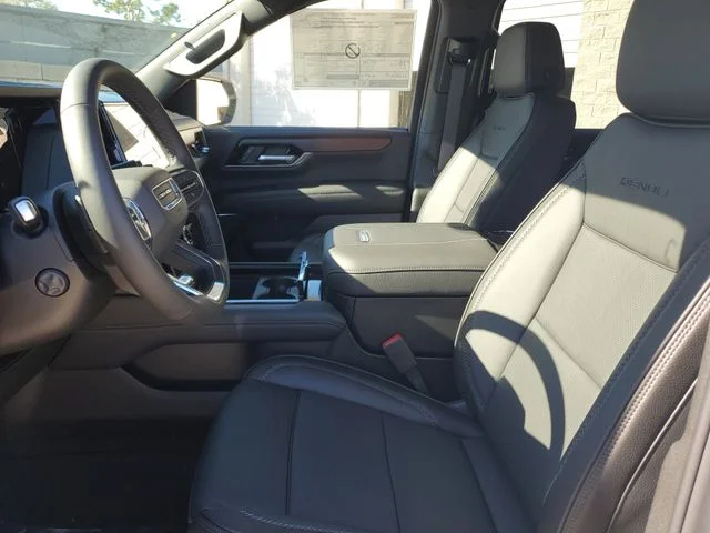 Nuevos GMC YUKON XL à Estados chez autogozo