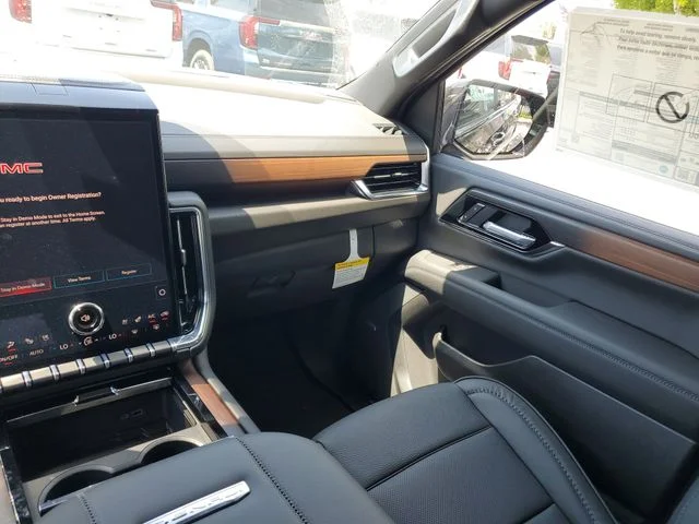 Nuevos GMC YUKON XL à Estados chez autogozo