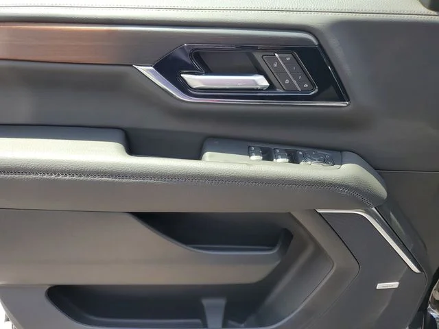 Nuevos GMC YUKON XL à Estados chez autogozo