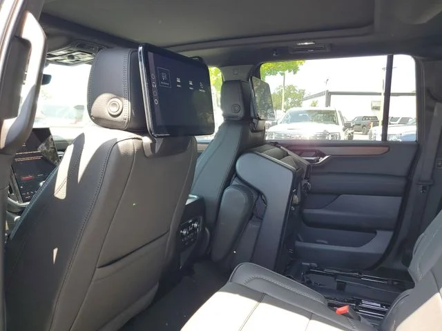Nuevos GMC YUKON XL à Estados chez autogozo
