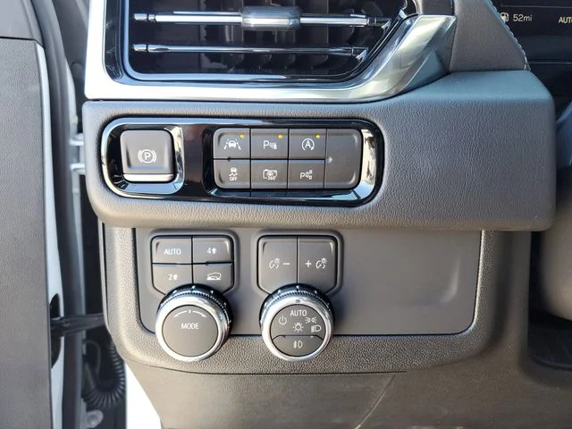 Nuevos GMC YUKON XL à Estados chez autogozo