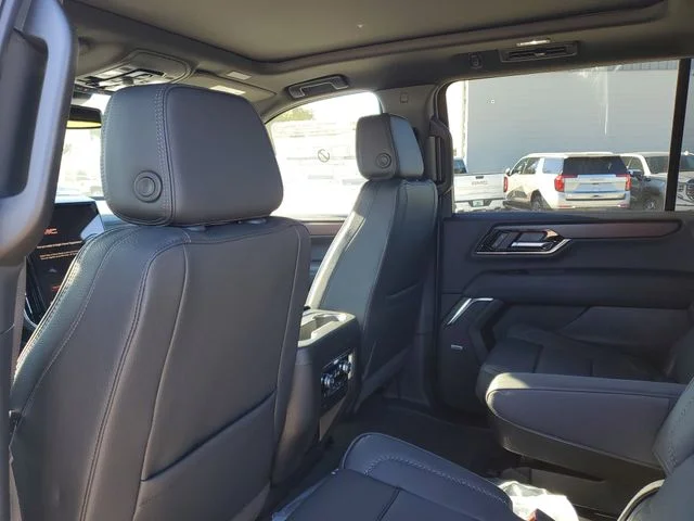 Nuevos GMC YUKON XL à Estados chez autogozo