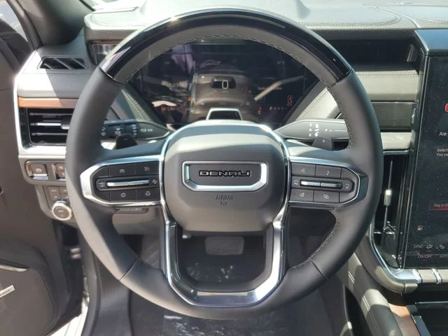 Nuevos GMC YUKON XL à Estados chez autogozo
