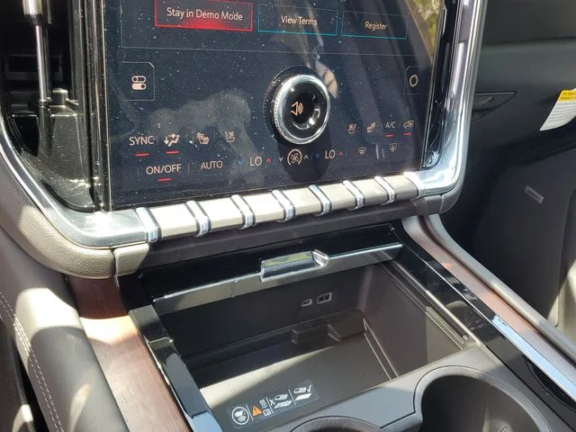 Nuevos GMC YUKON XL à Estados chez autogozo