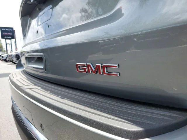 Nuevos GMC YUKON XL à Estados chez autogozo
