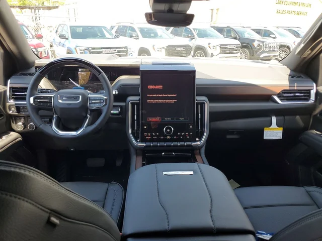 Nuevos GMC YUKON XL à Estados chez autogozo