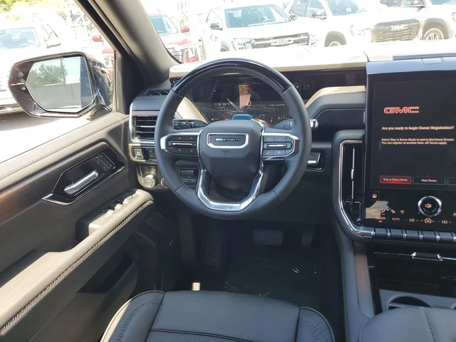 Nuevos GMC YUKON XL à Estados chez autogozo