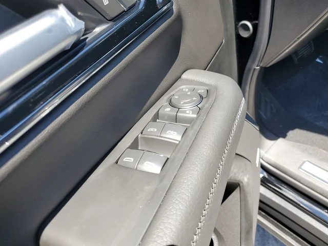 Nuevos GMC YUKON XL à Estados chez autogozo