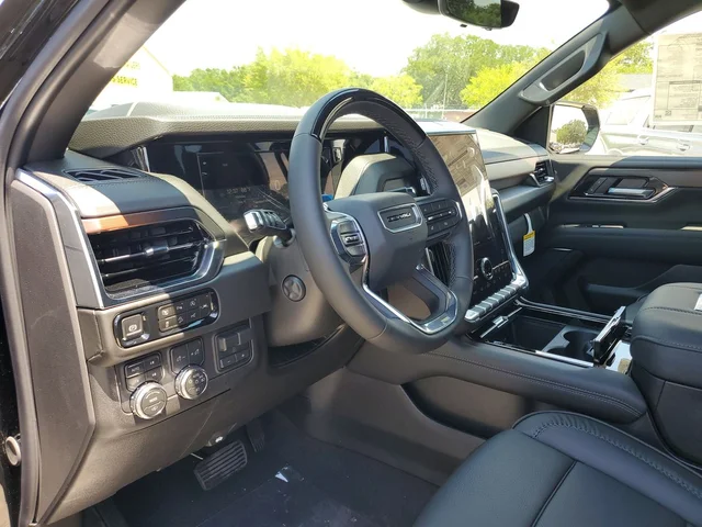 Nuevos GMC YUKON XL à Estados chez autogozo