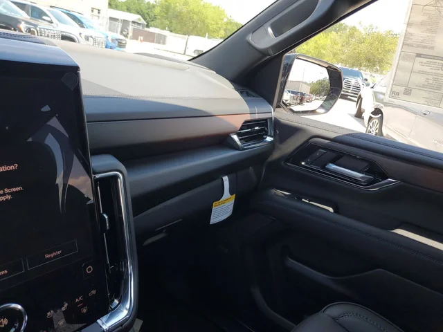 Nuevos GMC YUKON XL à Estados chez autogozo