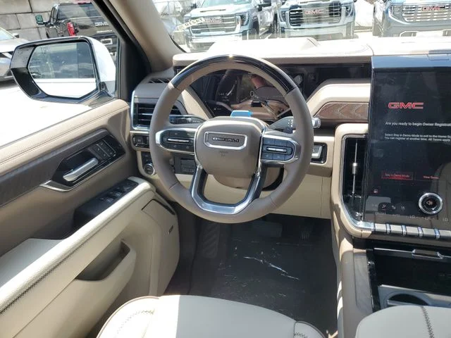 Nuevos GMC YUKON XL à Estados chez autogozo